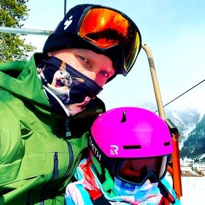 Meet your Posher, Scott